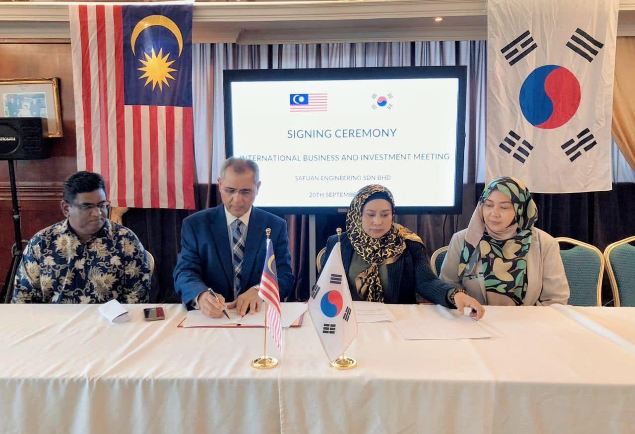 Majlis menandatangani MOU pada International Business and Investment Meeting, 20 September 2024